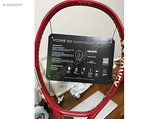 Yonex Vcore 100 L3 300 gr Ruby Red 2026 Tenis Raketi