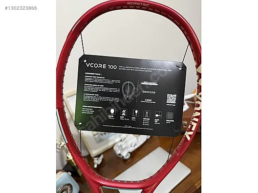 Yonex Vcore 100 L2 300 gr Ruby Red 2026 Tenis Raketi