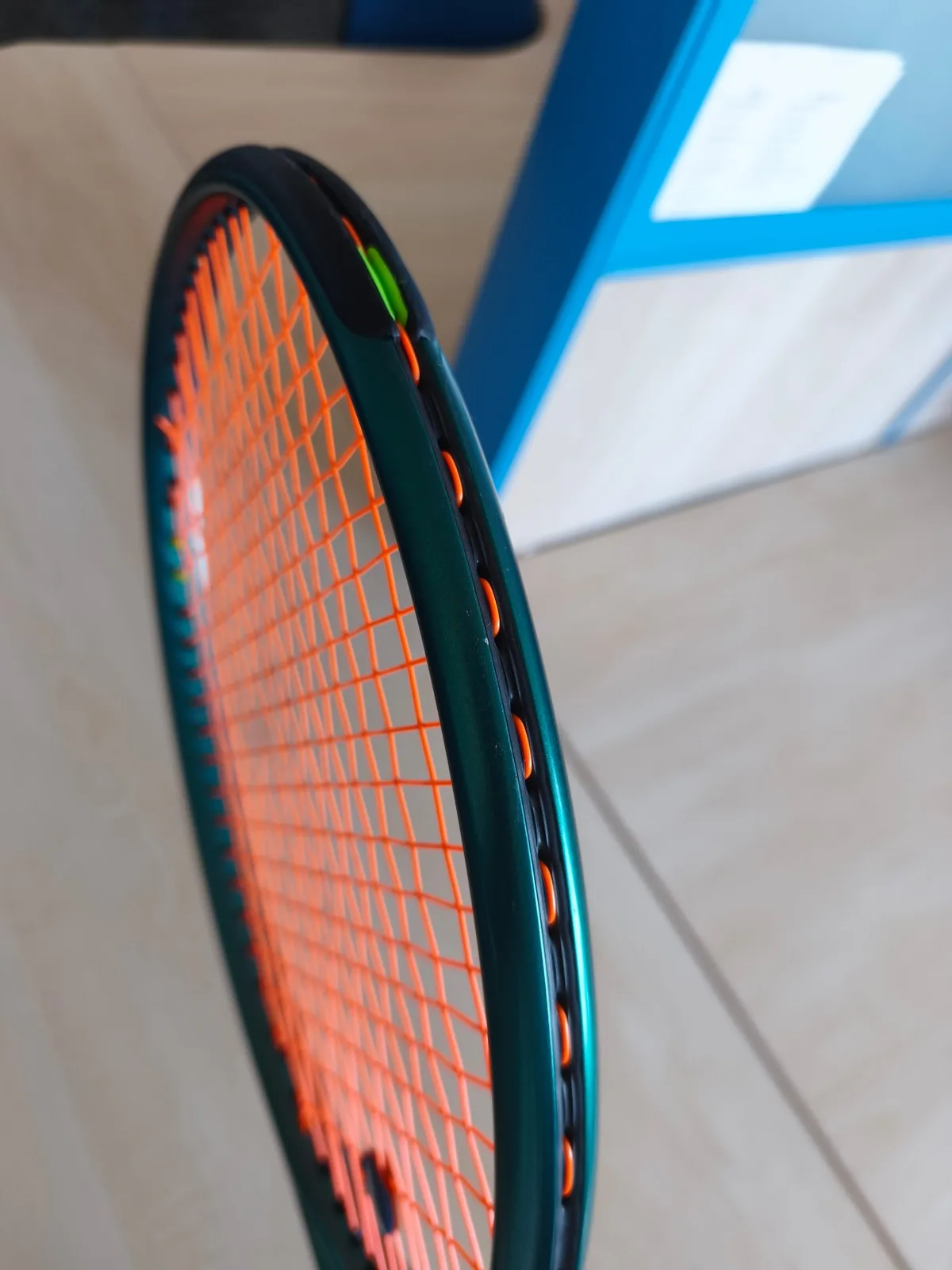 Wilson Blade v9